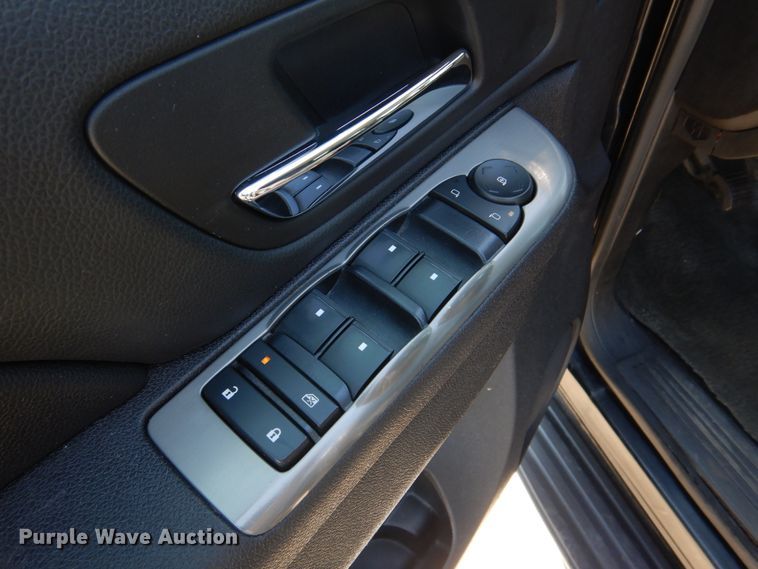 image for item IM9727 2014 Chevrolet Tahoe Police  SUV