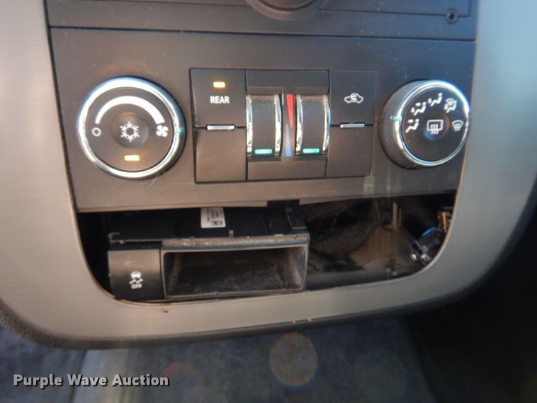 image for item IM9727 2014 Chevrolet Tahoe Police  SUV