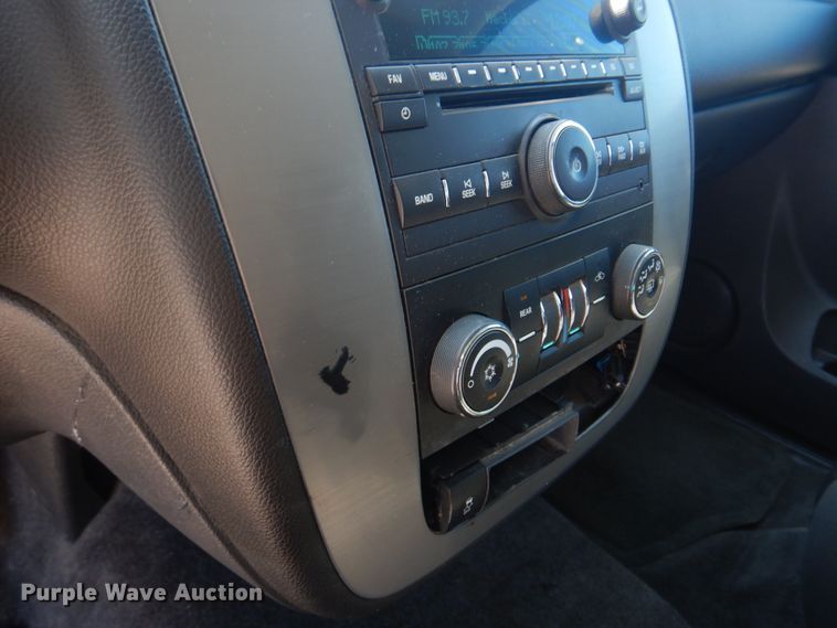 image for item IM9727 2014 Chevrolet Tahoe Police  SUV