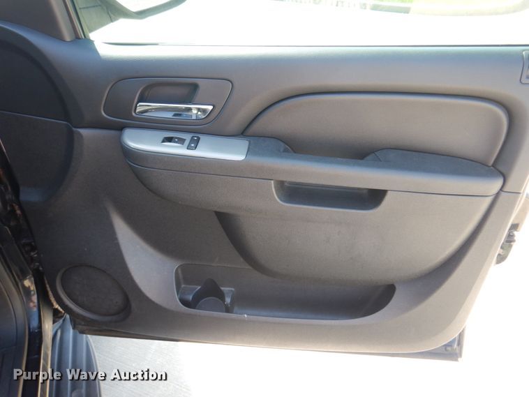 image for item IM9727 2014 Chevrolet Tahoe Police  SUV