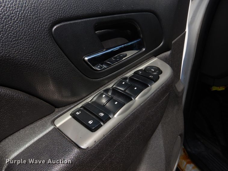 image for item IM9730 2012 Chevrolet Tahoe Police  SUV