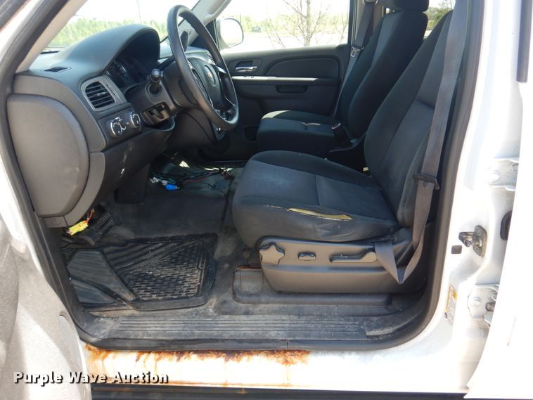 image for item IM9730 2012 Chevrolet Tahoe Police  SUV