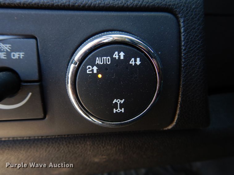 image for item IM9730 2012 Chevrolet Tahoe Police  SUV