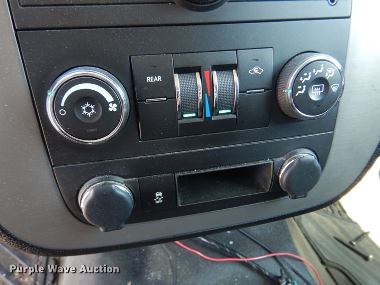 image for item IM9730 2012 Chevrolet Tahoe Police  SUV