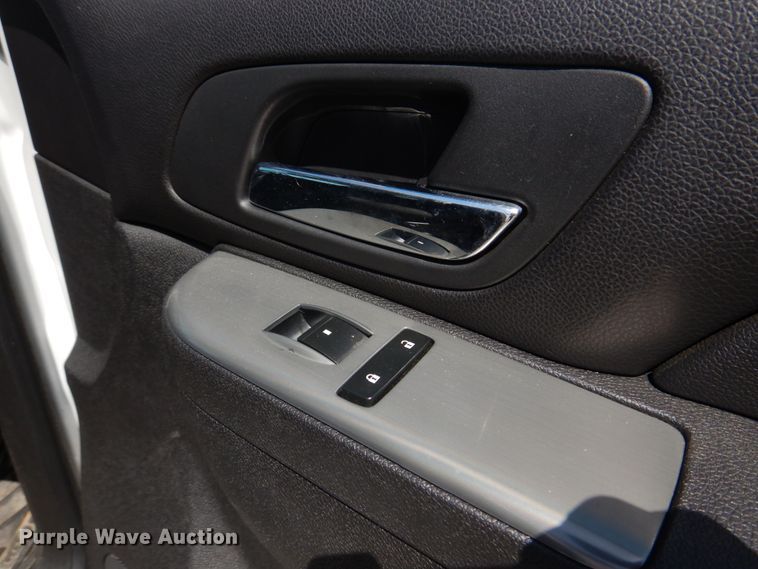 image for item IM9730 2012 Chevrolet Tahoe Police  SUV