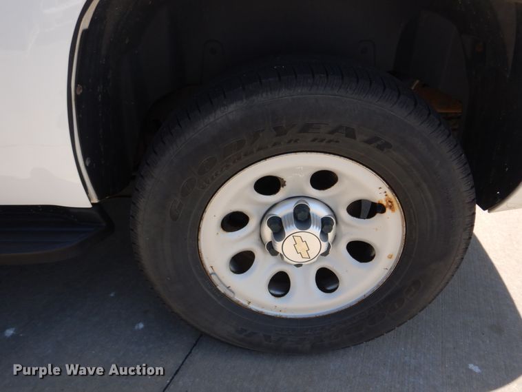 image for item IM9730 2012 Chevrolet Tahoe Police  SUV