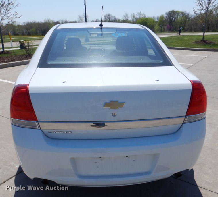 image for item IM9732 2014 Chevrolet Caprice Police