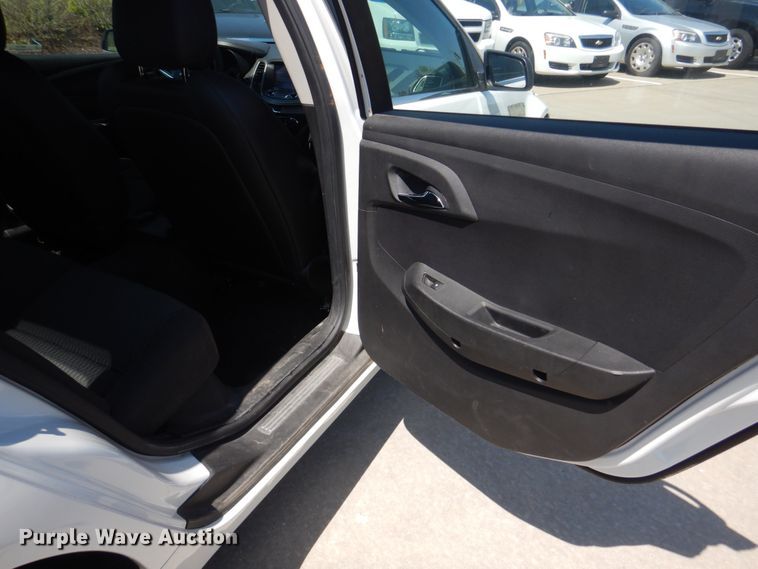 image for item IM9732 2014 Chevrolet Caprice Police