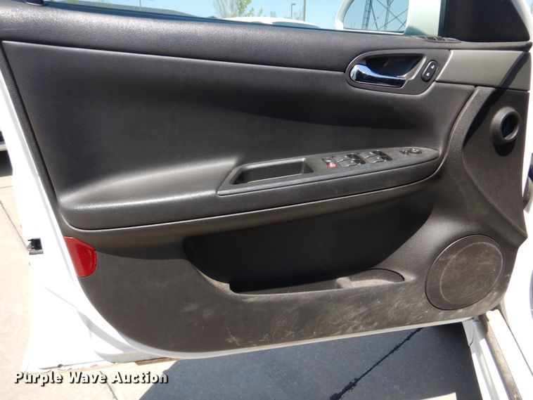 image for item IM9733 2012 Chevrolet Impala Police