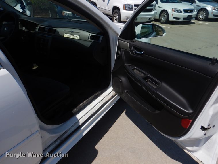 image for item IM9733 2012 Chevrolet Impala Police