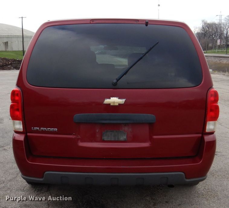 image for item IM9955 2005 Chevrolet Uplander  van