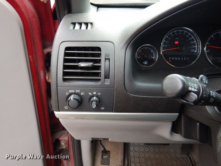 image for item IM9955 2005 Chevrolet Uplander  van