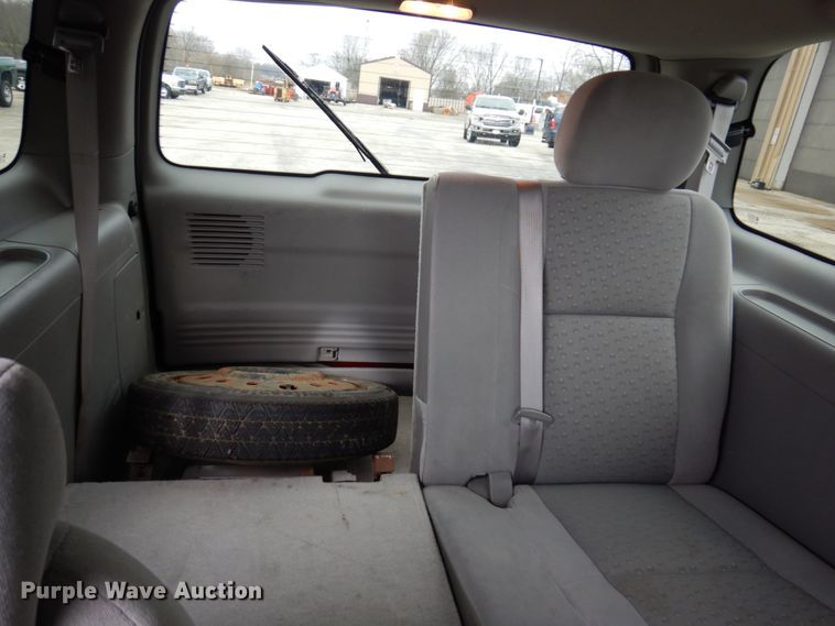 image for item IM9955 2005 Chevrolet Uplander  van