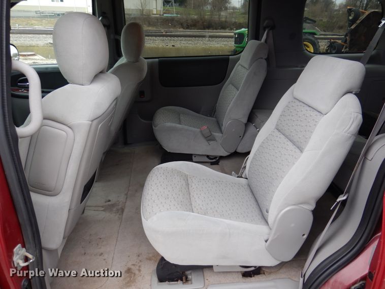 image for item IM9955 2005 Chevrolet Uplander  van