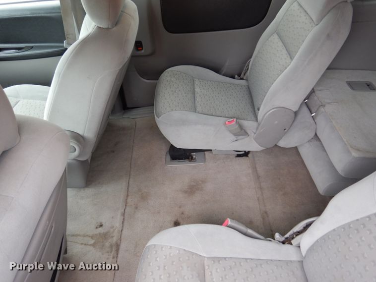 image for item IM9955 2005 Chevrolet Uplander  van