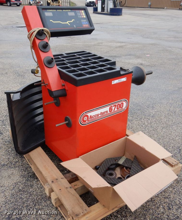 image for item IM9956 Accu-Turn 6700  wheel balancer