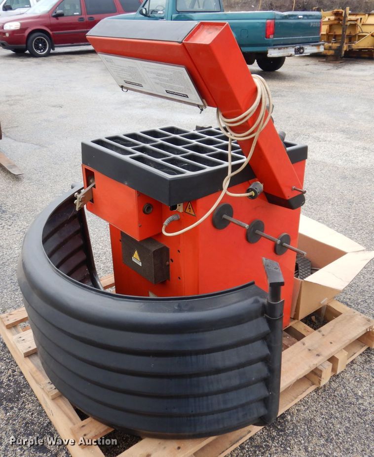 image for item IM9956 Accu-Turn 6700  wheel balancer