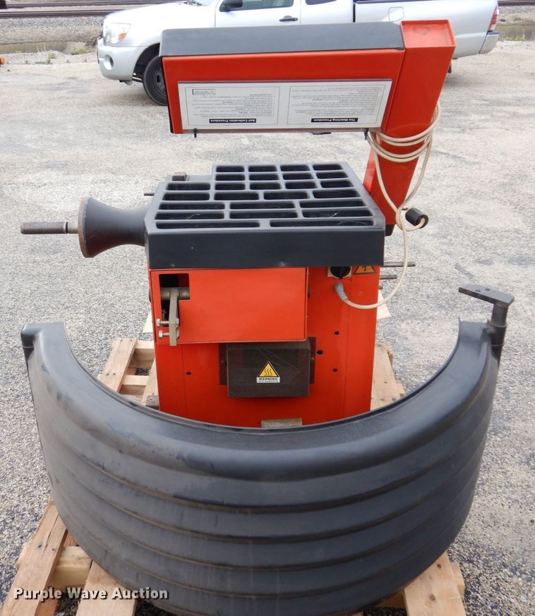 image for item IM9956 Accu-Turn 6700  wheel balancer