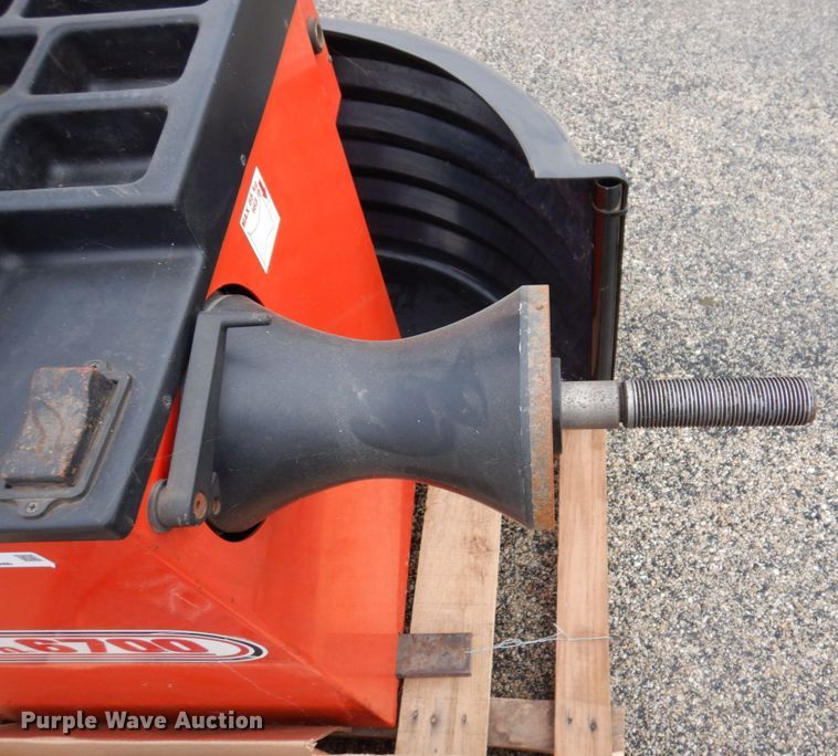 image for item IM9956 Accu-Turn 6700  wheel balancer