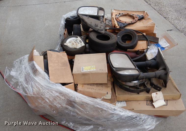 image for item IM9957 Automotive parts