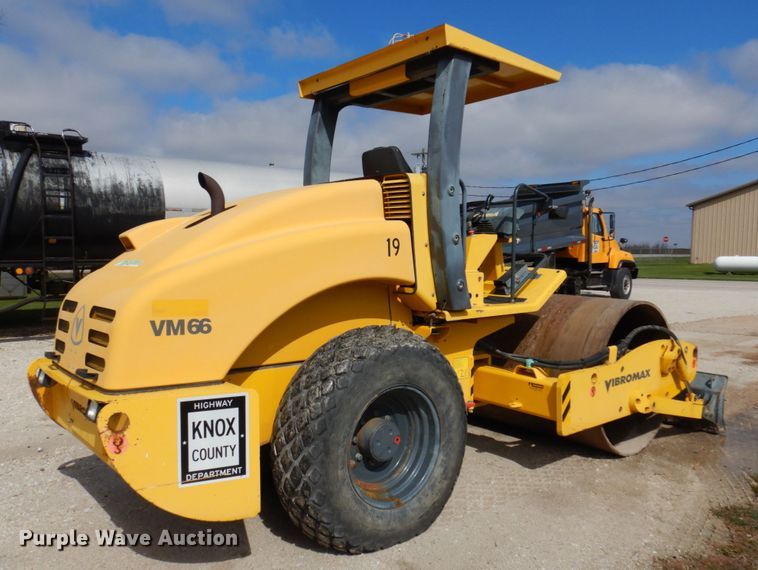 image for item IM9960 2005 Vibromax VM66  single drum vibratory roller