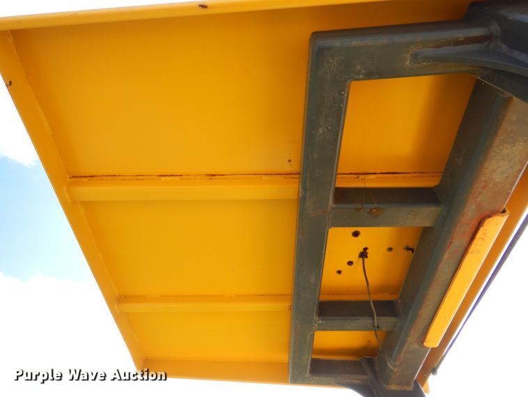 image for item IM9960 2005 Vibromax VM66  single drum vibratory roller