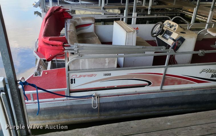 image for item IU9476 2002 Playcraft Clipper 1800  boat