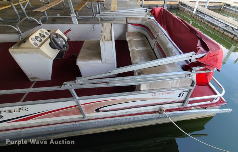 image for item IU9476 2002 Playcraft Clipper 1800  boat