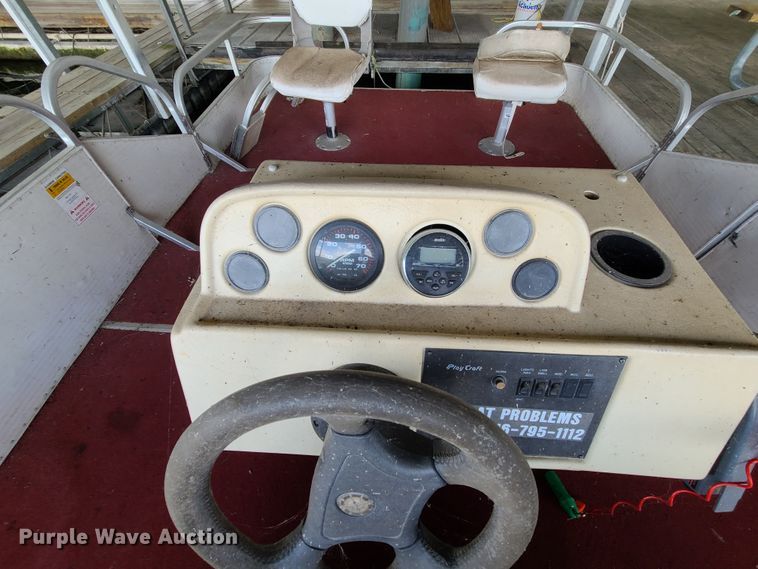 image for item IU9476 2002 Playcraft Clipper 1800  boat