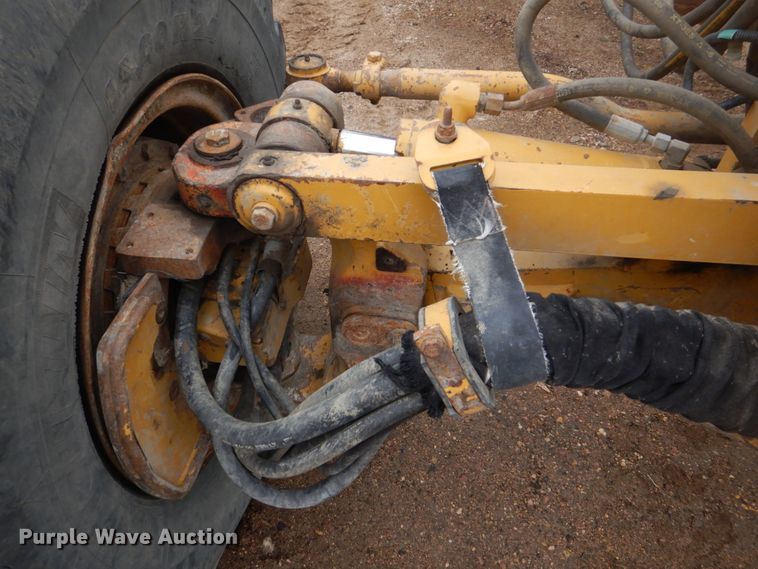 image for item IU9857 2011 Caterpillar 140M AWD  motor grader