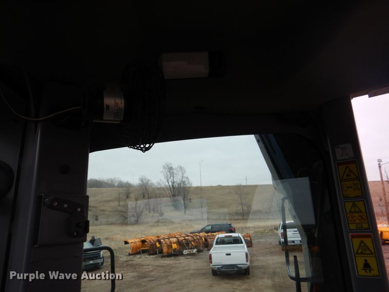 image for item IU9857 2011 Caterpillar 140M AWD  motor grader