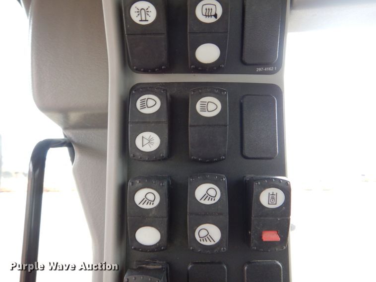 image for item IU9857 2011 Caterpillar 140M AWD  motor grader