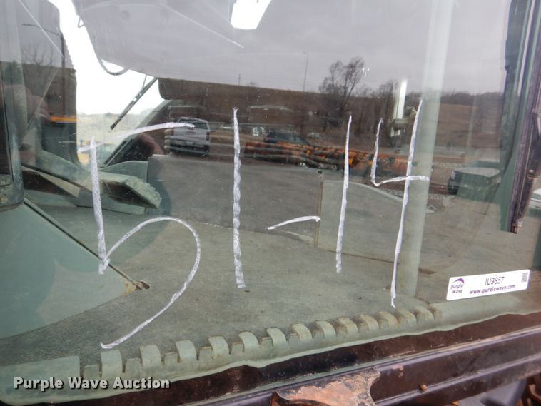 image for item IU9857 2011 Caterpillar 140M AWD  motor grader