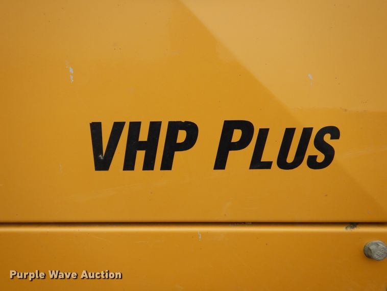 image for item IU9857 2011 Caterpillar 140M AWD  motor grader