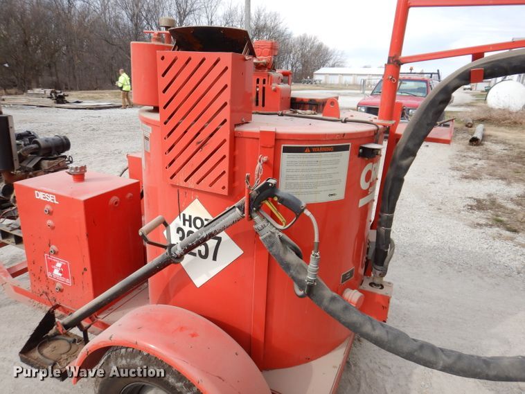 image for item JK9482 2000 Crafco SS125  melter applicator