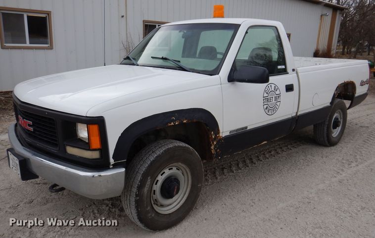 image for item JK9483 1998 GMC Sierra 1500  pickup truck