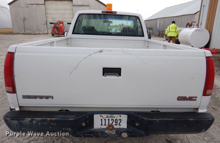 image for item JK9483 1998 GMC Sierra 1500  pickup truck
