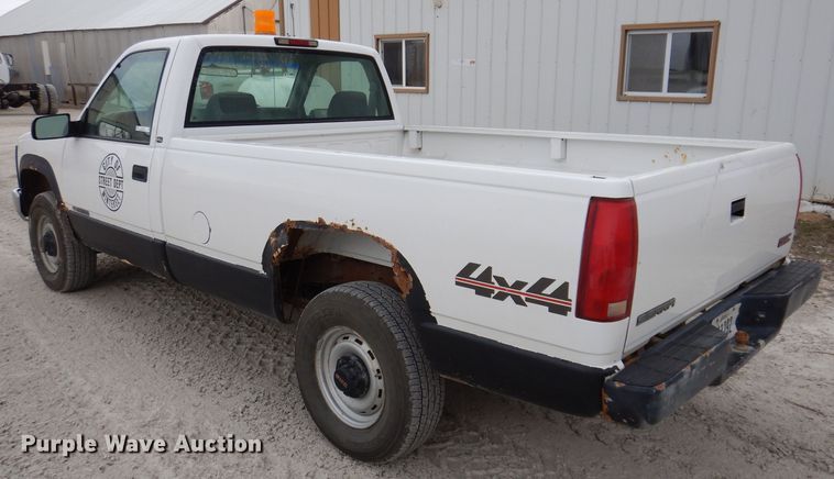 image for item JK9483 1998 GMC Sierra 1500  pickup truck