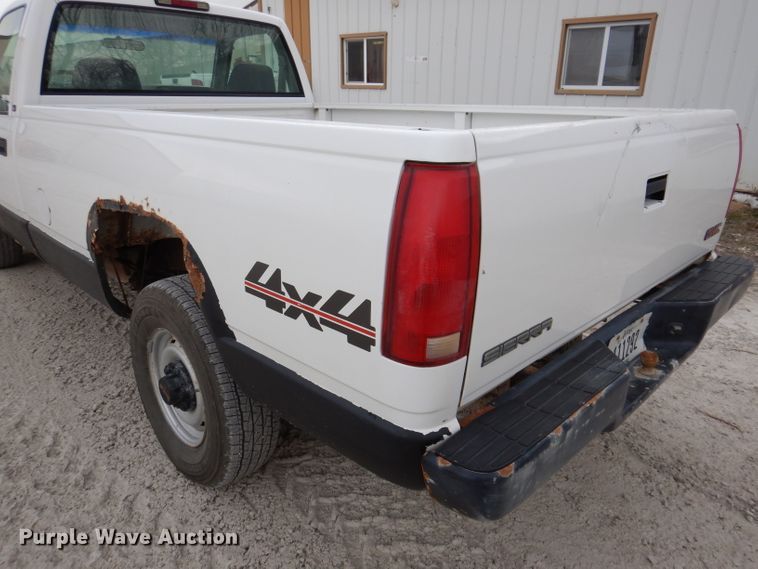 image for item JK9483 1998 GMC Sierra 1500  pickup truck