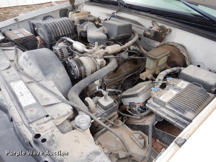 image for item JK9483 1998 GMC Sierra 1500  pickup truck