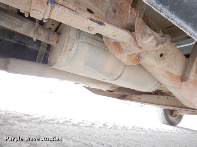 image for item JK9483 1998 GMC Sierra 1500  pickup truck