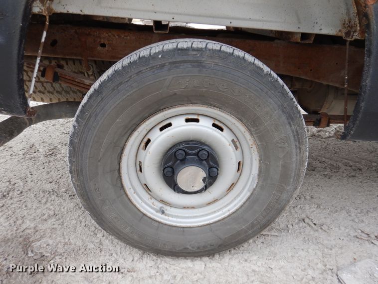 image for item JK9483 1998 GMC Sierra 1500  pickup truck