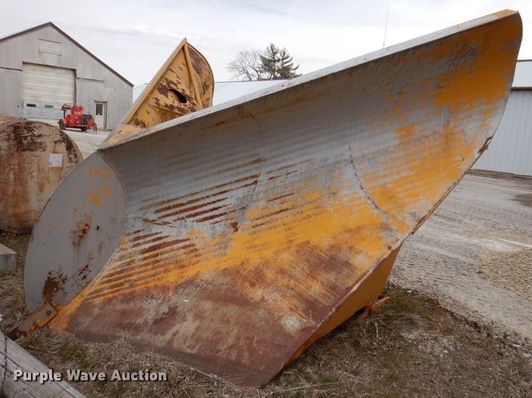 image for item JK9484 12' W motor grader snow plow