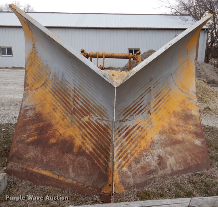 image for item JK9484 12' W motor grader snow plow