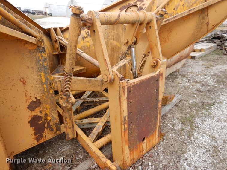 image for item JK9484 12' W motor grader snow plow