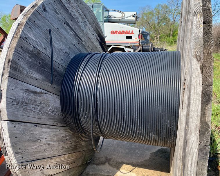 image for item JL9040 (6) spools of fiber optic cable