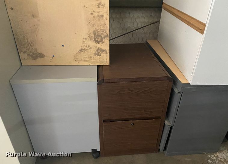 image for item JL9043 Approximately 25 file cabinets