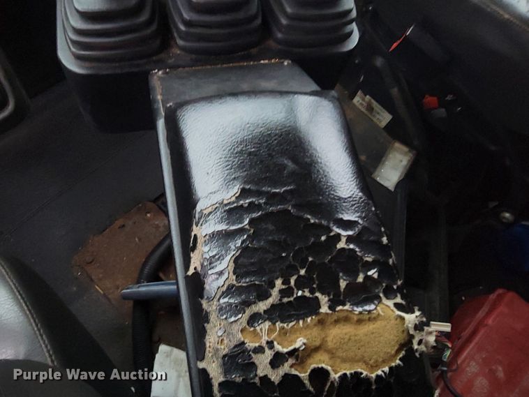 image for item JL9642 2010 International WorkStar 7500  dump truck