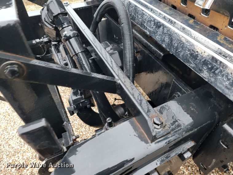 image for item JL9642 2010 International WorkStar 7500  dump truck