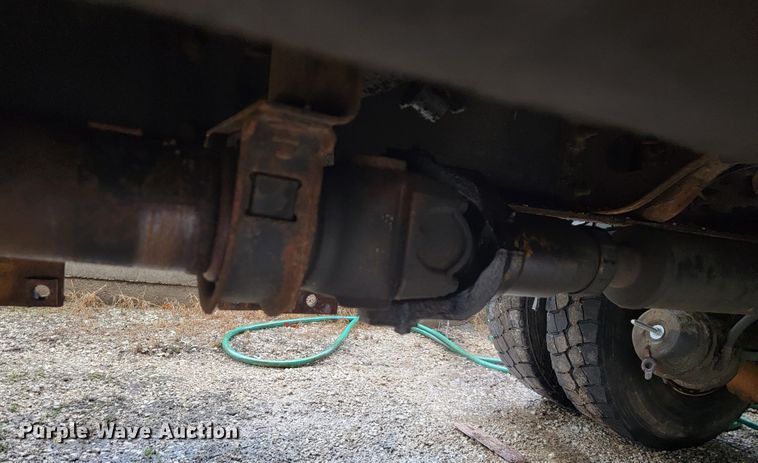 image for item JL9642 2010 International WorkStar 7500  dump truck